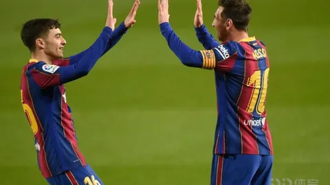 塔奇拉竞技客场神勇之旅：解放者杯激战连斩8胜7负，突破僵局纪实！